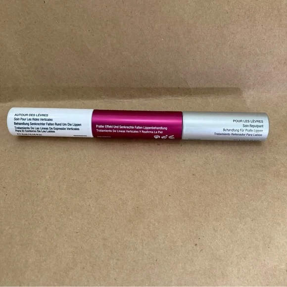 StriVectin double fix for lips - Picture 2 of 5